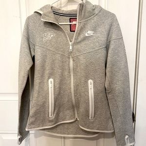 Nike USA Women’s Hockey zip up
